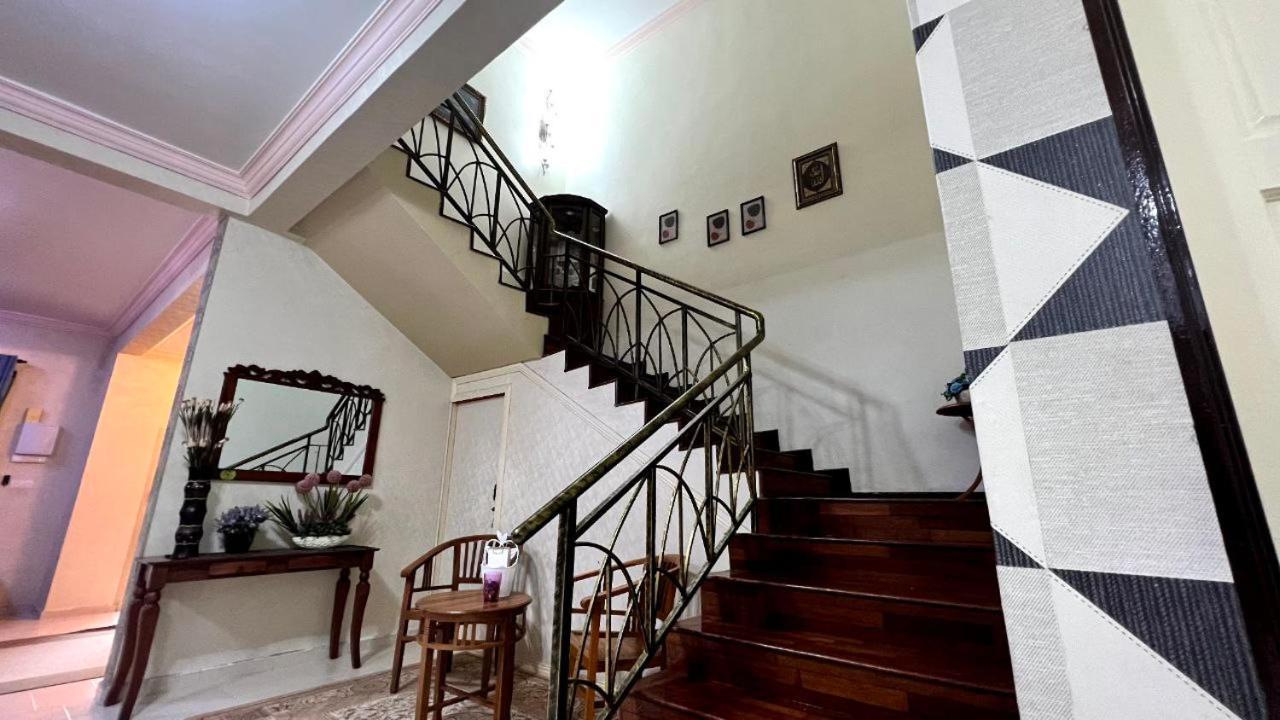 Yb Guest House 4 Bilik 5 Katil Chukai エクステリア 写真